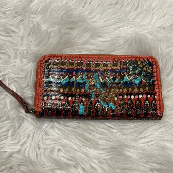 Sakroots Elephant Print Zip Around Wallet - Picture 1 of 16